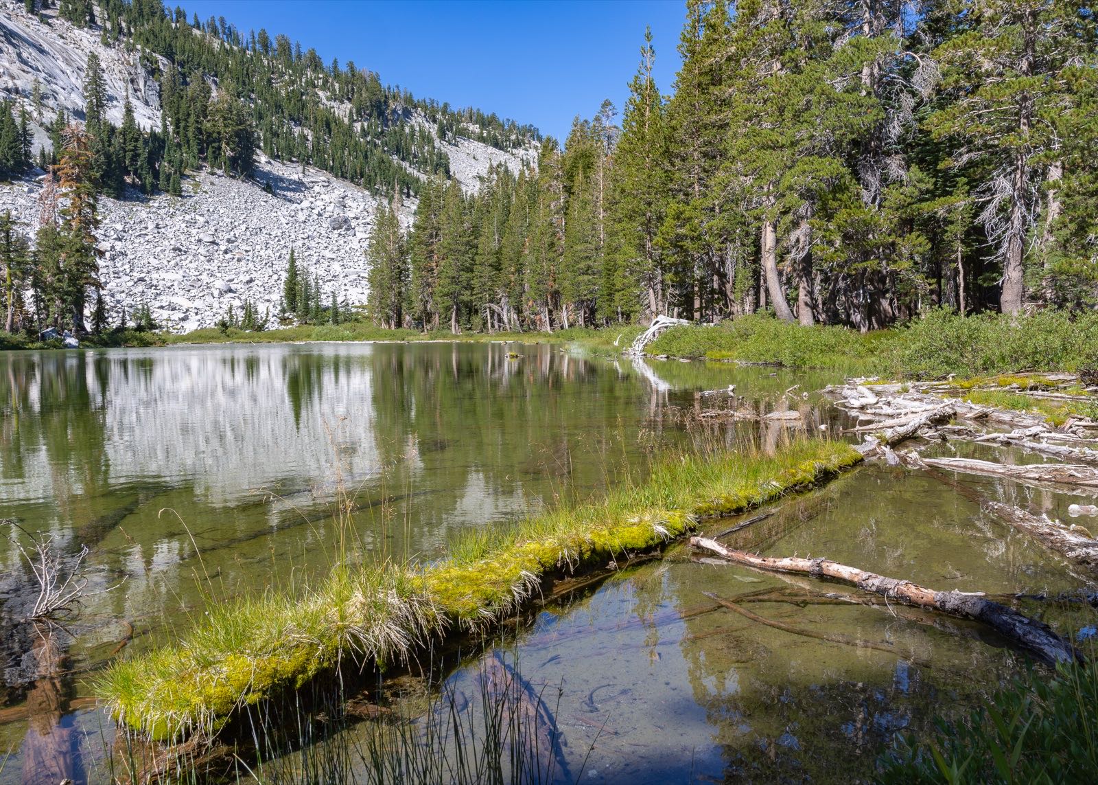Cliff Lake in Lassen Volcanic National Park